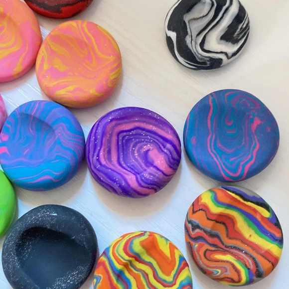 Random 5 Worrystones - Picture 9 of 12